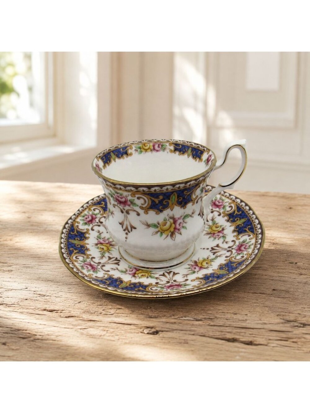 Queen’s Kenilworth Teacup Saucer Bone China England Vintage